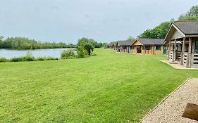 Tufty Lodge, Lake Pochard Lodge 9